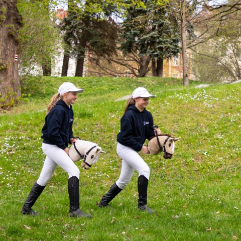 Skippi Hobby Horse z kantarem - Karmel - A3 HH - prezent na dzień dziecka Skippi